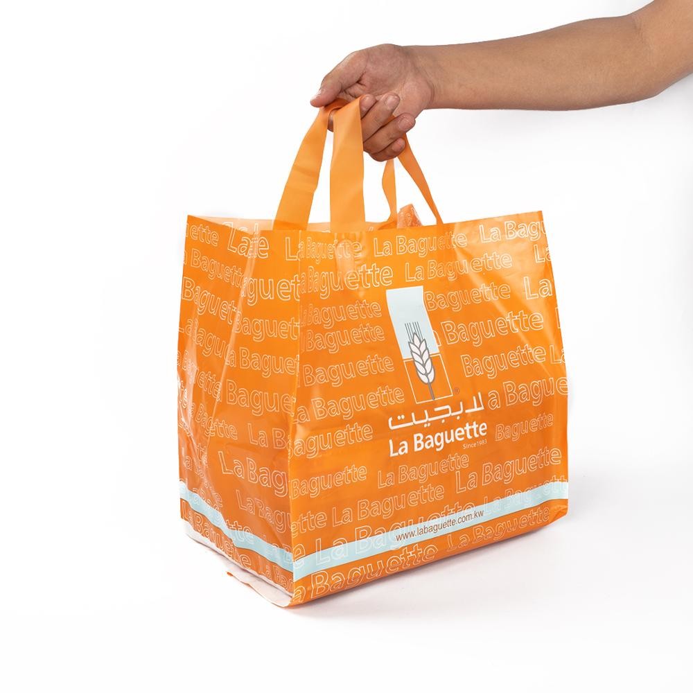 مخصص مطبوعة شعار بولي PE حقيبة تسوق بلاستيكية مع أسفل مربع